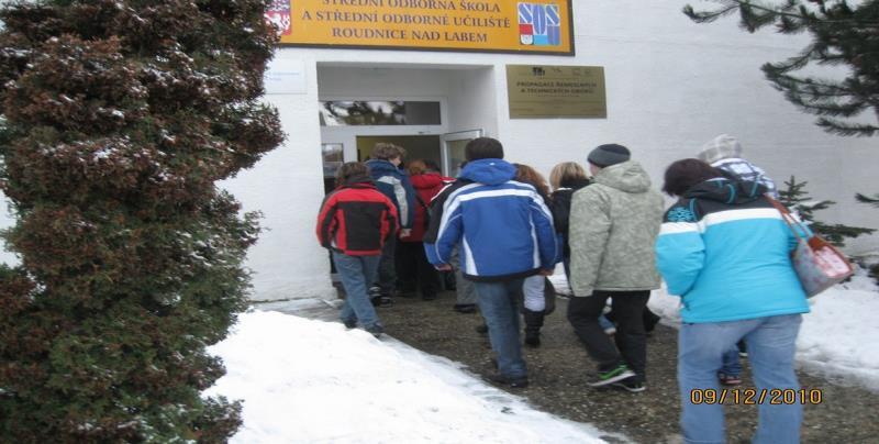 Na základě zkušeností z předchozích let jsme dospěli k názoru, že nejúčinnějšími prostředky propagace školy jsou: - Vytvoření vzájemného vztahu porozumění mezi organizací a jejím publikem.