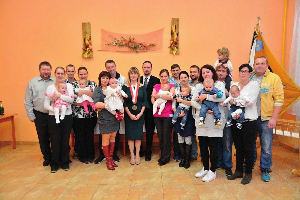 nohejbalové hřiště dubnová brigáda 16 prasata za humny křížovka o ceny 17