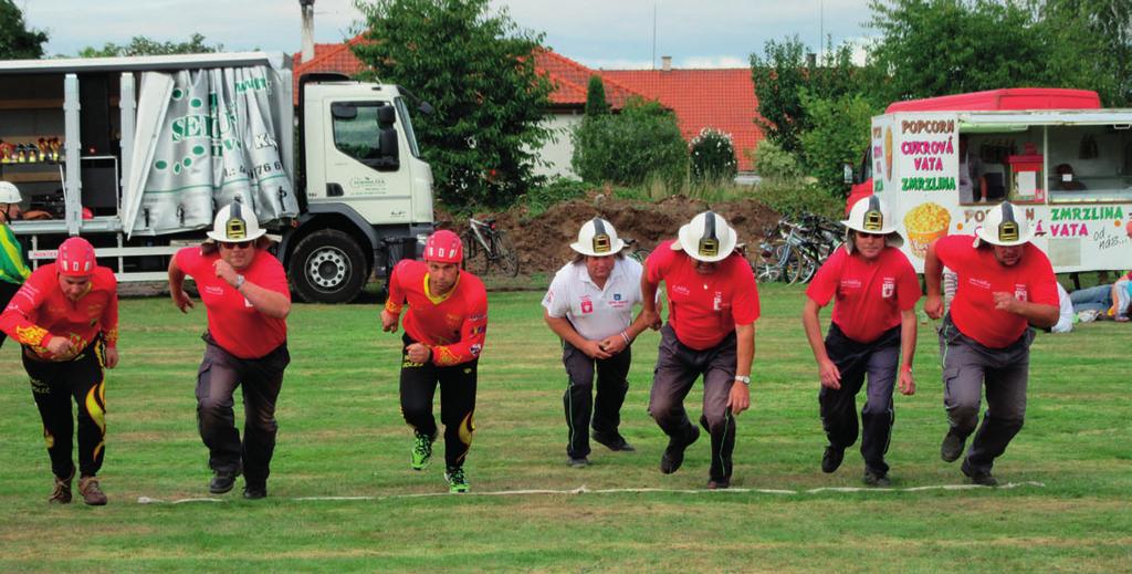 SPOLKY V OBCI Pravidelně před vydáním VOLEČÁKU oslovuji tradiční spolky v obci, jako jsou hasiči, myslivci, nohejbalový klub, zda by měli případně zájem cosi o sobě sdělit.