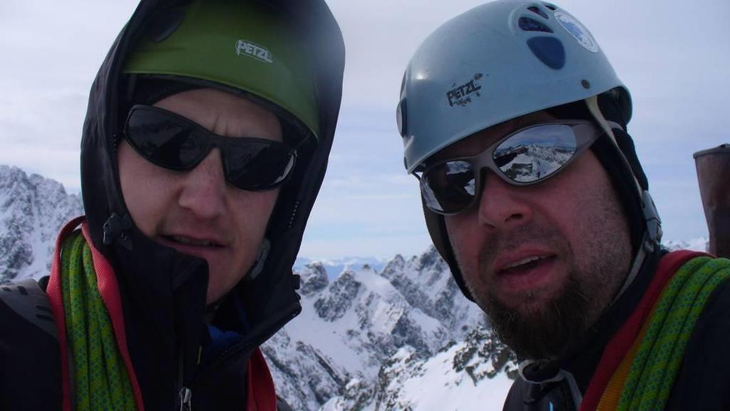 Vladař Vajgl Petr Doba aktivní horolezecké činnosti: od 2011 Počet vytažených cest: asi 80 Nejčastěji navštěvované oblasti v tomto roce: Bořeň Nejzajímavější navštívené oblasti letos: Tatry Velká