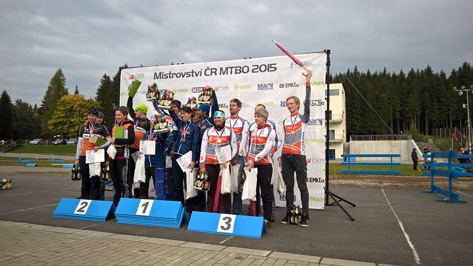 Zvůle, 26. 28. 9., 14. 16. kolo ČP, MČR krátká i dlouhá trať Moravská tour pokračuje i mistrovskými závody ve Zvůli. Bydlíme v různě luxusních chatičkách, ale všichni v centru.
