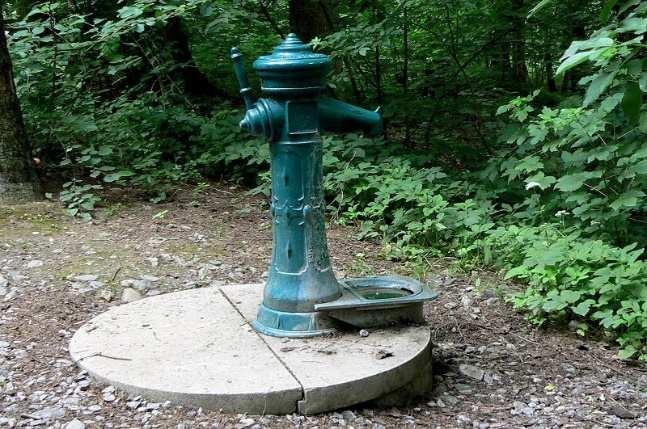 IS ARROW (Assessment and Reference Reports of Water Monitoring) povrchové vody
