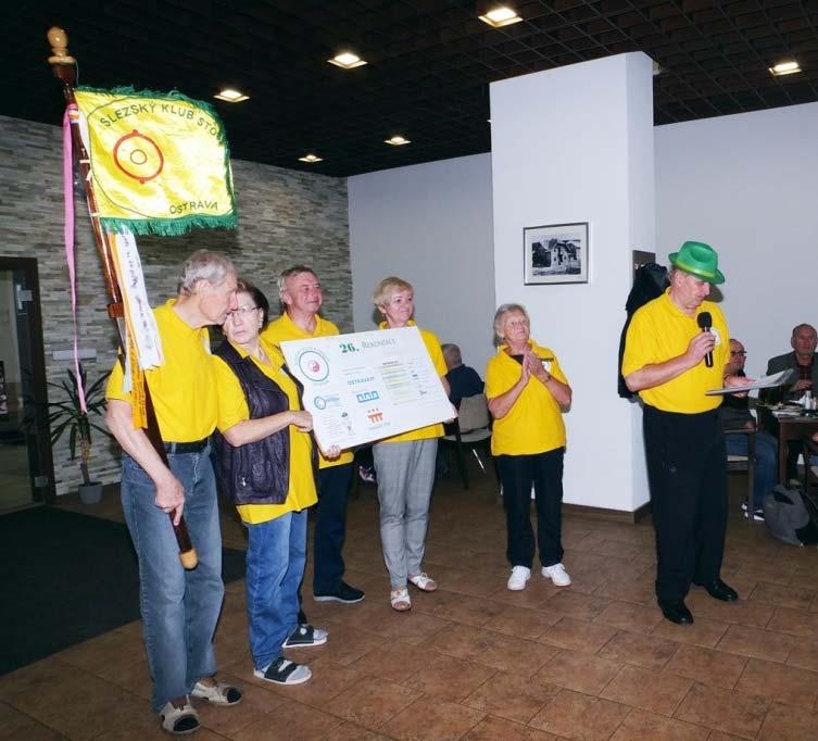 Po loňských zkušenostech uvažujeme o dvou kategoriích čisté pálenky a míchané nápoje (vaječný koňak, zázvorovice, ). Tekuté cukroví pak zhodnotí porota, složená ze zástupců klubů a porotců z firem.