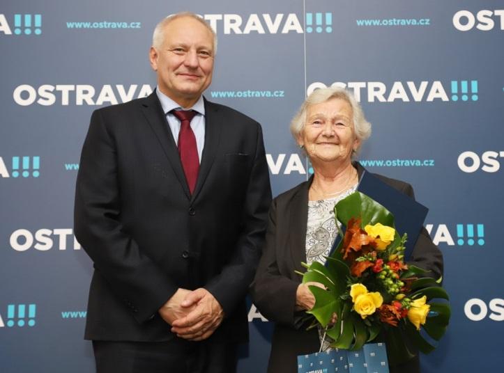 Ve středu 14. listopadu se v zasedací místnosti na Magistrátu města Ostravy konalo slavnostní vyhlášení již 12. ročníku ostravské ankety Senior roku 2018. Navrženo bylo 20 seniorů.