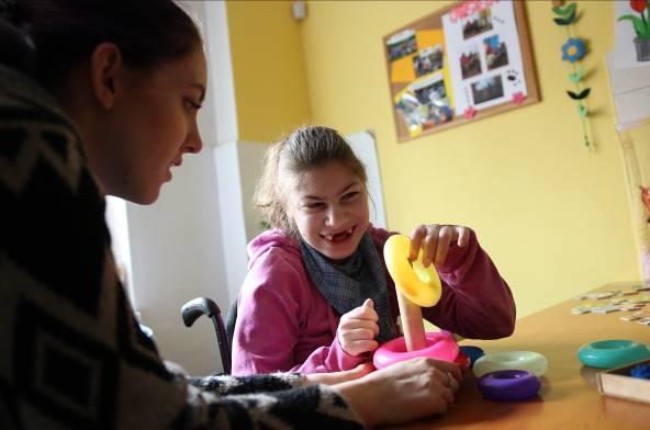 Projekt Denní stacionář Mikulov Z historie Za myšlenkou zrodu stacionáře stáli manželé Maláskovi, kteří hledali v blízkosti svého bydliště pro svou hendikepovanou dceru zařízení s každodenní odbornou