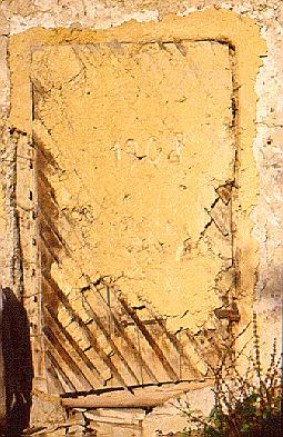 Opava) - roubený pýchar s izolaèní vrstvou hlinìné omazávky * 157 - Rostìnice (okr.vy kov), èp.
