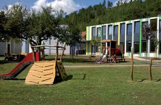 To je důvodem, proč v nově vznikajících developerských projektech jde z hlediska technologie výstavby nejčastěji o klasické zděné stavby. I zde ale může být výstavba z modulů zajímavou alternativou.