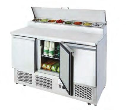 GASTROTECHNIKA ATOSA Chladicí pracovní stůl ICE3832GR - dvoudveřový 5x GN 1/6 v horní části S plnými dveřmi. V horní části je prostor pro 5x GN 1/6 na přísady. Zaoblené rohy pro snadnou údržbu.