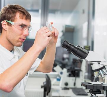 Série sloučenin by mohla v budoucnu posloužit k identifikaci nových substancí k léčbě některých druhů rakoviny. Nyní získala český patent, který 14.