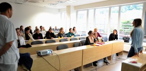 Ambasadoři jsou v podstatě fanoušci projektu, kteří se chtějí aktivně podílet na jeho propagaci a organizaci doprovodných aktivit.