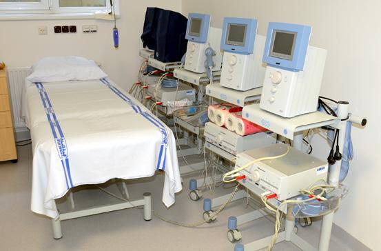 cévních mozkových příhod jak v akutní, tak subakutní fázi, parkinsonovy choroby, epilepsií, vertebrogenních a neurodegenerativních onemocnění.