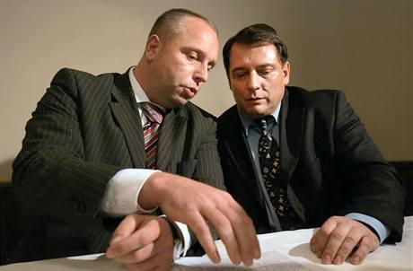 ÚNOR 2010 TREFA STRANA 7 Občanské sdružení M. J. Husa souhlasí s primátorem Kuberou ANO, v Teplicích je skutečně dostatek bytů. To tvrdíme i my na adresu Jiřího Paroubka.