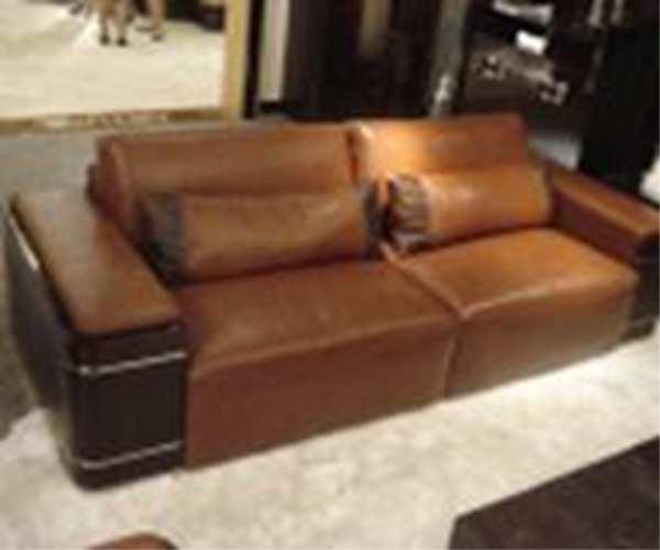 B kůže 2 ks 122 674,00 21% 148 436,00 861 Sofa B leather 2 seat 861SBK3 Sedací souprava B kůže 3 ks 172 510,00 21% 208