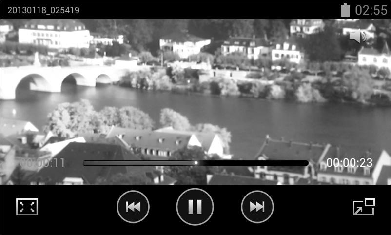 Média Přehrávání videí Vyberte video, které chcete přehrát. Nastavení hlasitosti. Přechod vpřed nebo zpět přetažením panelu. Změnit poměr stran obrazovky.