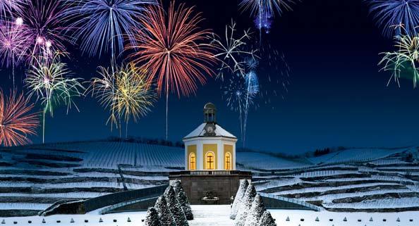 201 3 P R V N Í E V R O P S K É Z Á Ž I T K O V É V I N A Ř S T V Í Silvestr na zámku Wackerbarth Oslavte přelom roku v prostorách zámku a vinařství, mezi nejlepšími ročníky a se skvělou hudbou.