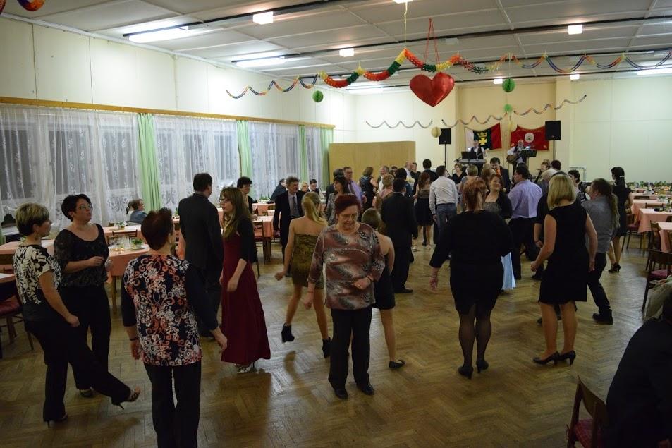VÝMĚNA A ROZŠÍŘENÍ PLYNOVÝCH TOPIDEL V KULTURNÍM DOMĚ Vzhledem k potřebě zvýšení uživatelského komfortu kulturního domu rozhodlo