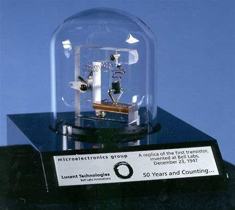 Historie miniaturizace elektroniky