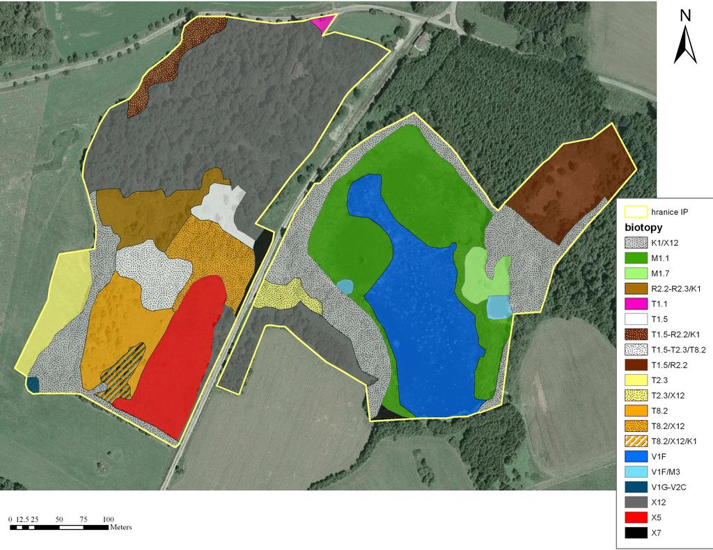 Obr 6: Mapa aktuální vegetace PR Skalák u Senotína, stav v r. 2009. Uvedeny jsou pouze vysvětlivky k samostatným kódům biotopů.