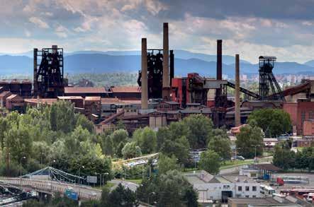 Industriální areál Dolní Vítkovice Po stopách tradice Karlovarska 3denní program obsahuje: 2 noci v ubytovně VP1 prohlídku areálu Landek Park včetně fárání do dolu prohlídka evropsky