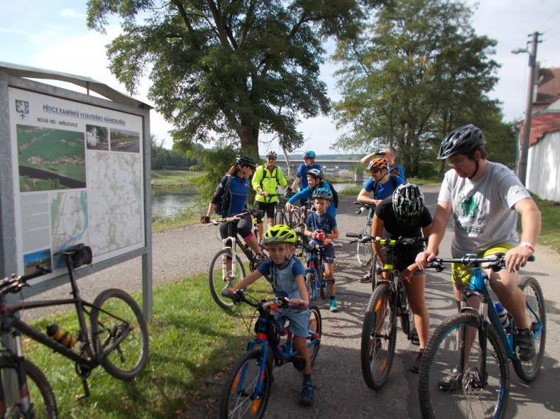 VÝLET 5 kamínků vltavského náhrdelníku V neděli 9. září 2018 proběhl oddílový cyklovýlet - Pět kamínků vltavského náhrdelníku.