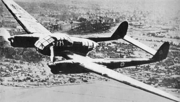Focke-Wulf Fw 189 Uhu ("Výr velký") byl dvoutrupý dvoumotorový taktický průzkumný a spojovací letoun užívaný v druhé světové válce.
