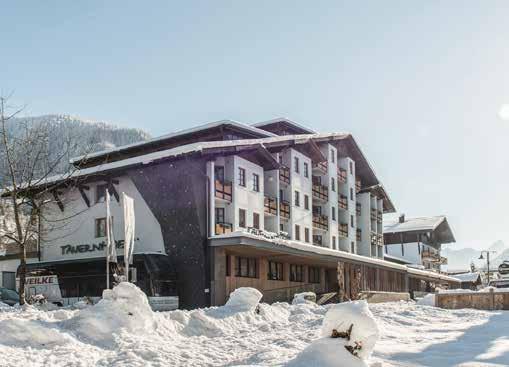 86 RAKOUSKO SALCBURSKO V CENTRU FLACHAU PLNÁ PENZE VYBAVENÍ PRO DĚTI Flachau Hotel Tauernhof f Flachau - Praha 455 km, Brno 450 km POLOHA: v centru Flachau.