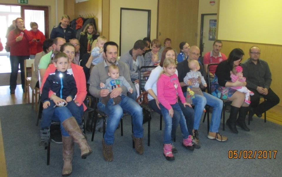 Přivítáno bylo šest dětí: Luboš Křiváček Lniště Jaroslav Filek Dobrkovská Lhotka Iveta Plchová Keblany Radim Krátký Mohuřice Tomáš Švalb Dobrkovská Lhotka Maxmilián Kubeš - Slavče Jak je u nás v
