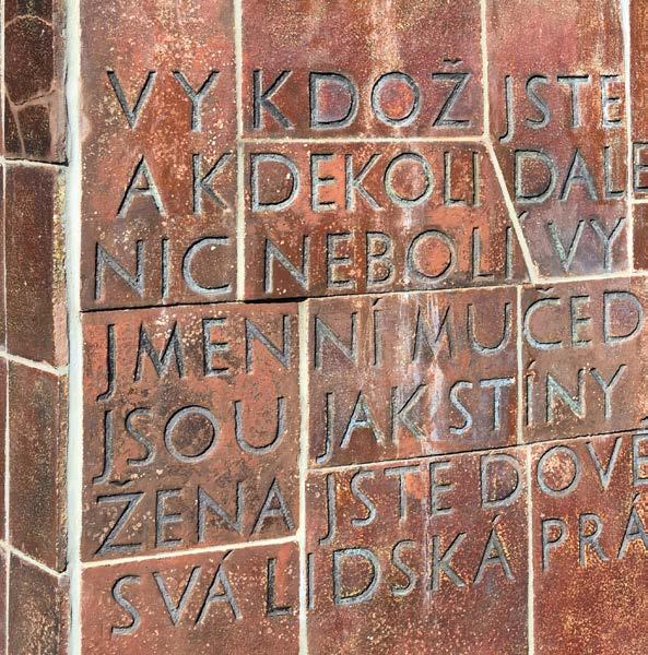 3 Temná historie Památník Zámeček Areál Památníku Zámeček 3 Temná historie Tragickým obdobím dějin pro Pardubicko bylo období