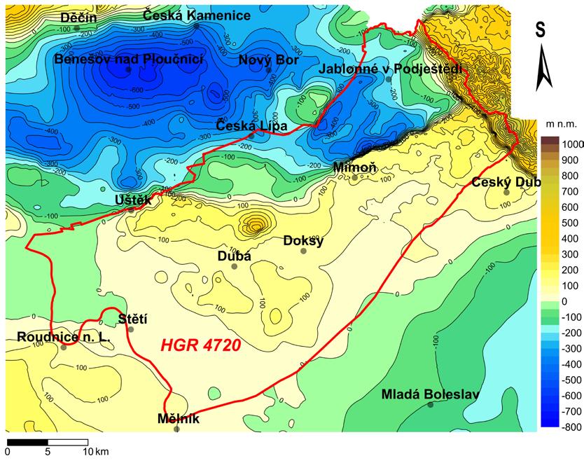 Obrázek 4-1 Izoliniová mapa povrchu krystalinika v podloží křídy s vyznačením hranice HGR 4720, který v sobě slučuje rajony 4522, 4523 a 4640 ČESKÁ KŘÍDOVÁ PÁNEV (SVRCHNÍ KŘÍDA) Sedimenty české