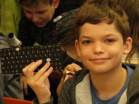 Programová nabídka pro cca 2. stupeň <<< www.humanitas.