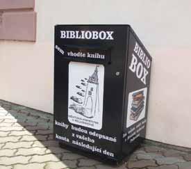 Je členkou Sdružení výtvarníků ČR a hojně vystavuje po celé republice. Od 1. srpna do 31. srpna budete moci navštívit výstavu Marie Brožové PO- HÁDKOVÁ PASTELKA.