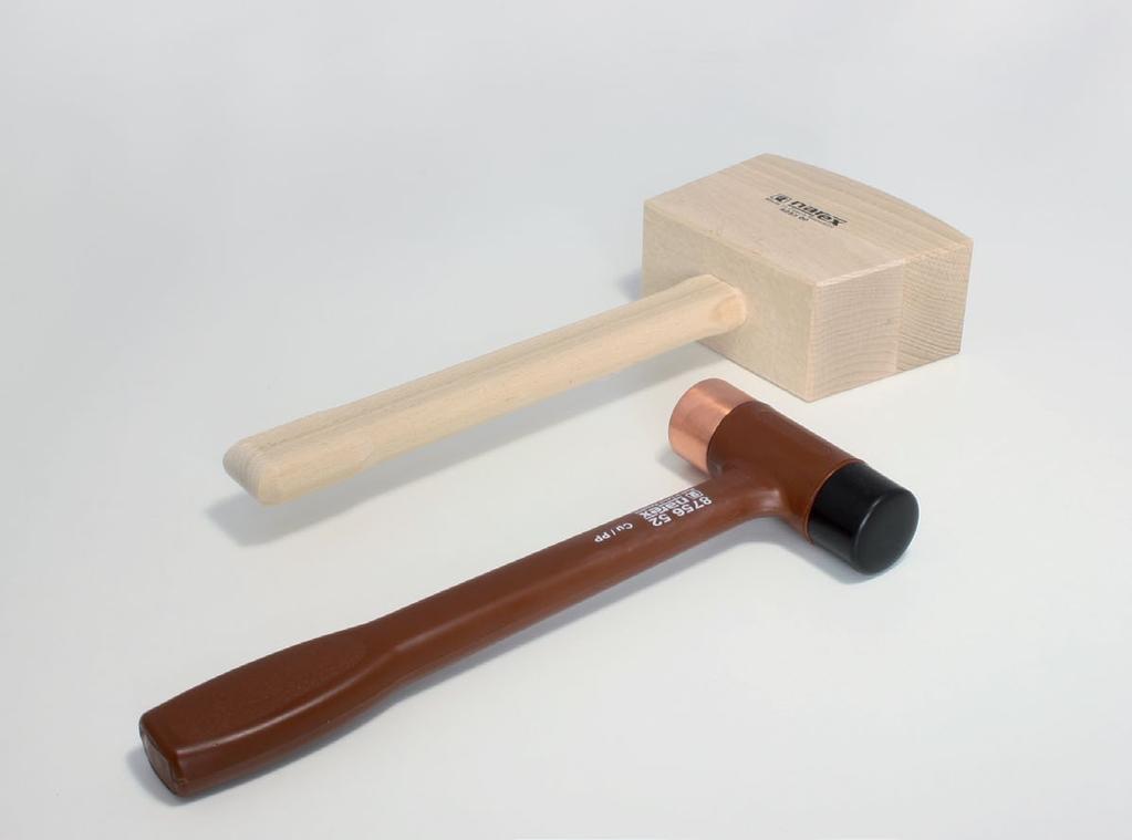 PALIČKY MALLETS 825 rozměry L dimensions 8251 00 ø 60 x 120 300 332 2 Palička truhlářská Joiner mallet buk přírodní natural beech 825 rozměry L dimensions