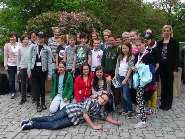 NOVINKY OD NÁS Tři týdny od návštěvy německých studentů uplynuly velmi rychle a nastal den