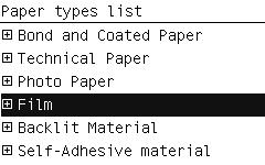18. Pokud má papír, který používáte, na předním okraji role vytištěn čárový kód s daty o papíru a je povolena funkce Printing paper info (Informace o tiskovém papíru), načtou se informace o papíru do