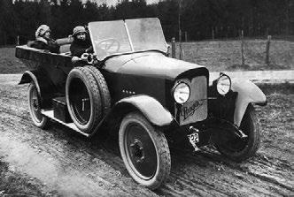 1918 1923 PRAGA Historie velmi úspěšné pražské automobilky začala poněkud rozpačitě. Koncem března 1907 byla založena společnost Pražská automobilní továrna resp.