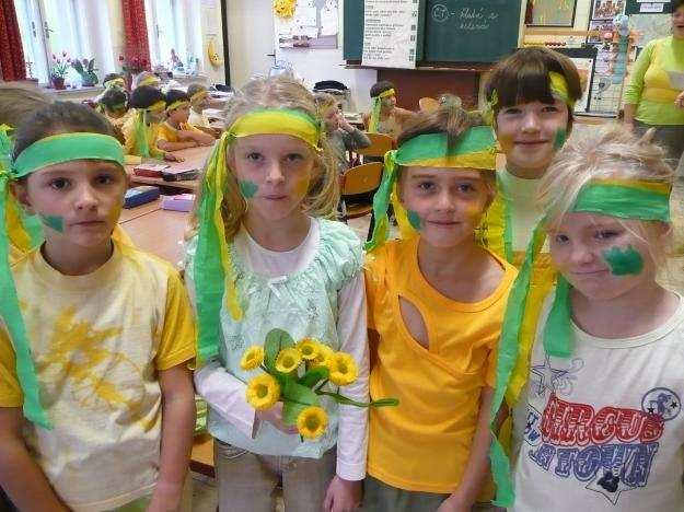 9. říjen 2008: Den barev zelené a žluté Brazilský týden na naší škole vyvrcholil ve čtvrtek 9.