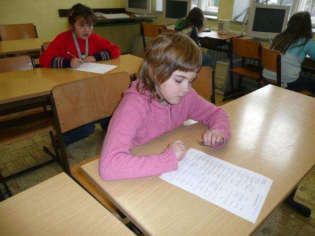 8. prosinec 2008: Znalostní soutěž pro žáky I. stupně Zima a Vánoce V pondělí 8. prosince 2008 se na I. stupni sešlo 41 odborníků na zimu a Vánoce. Žáci 1.