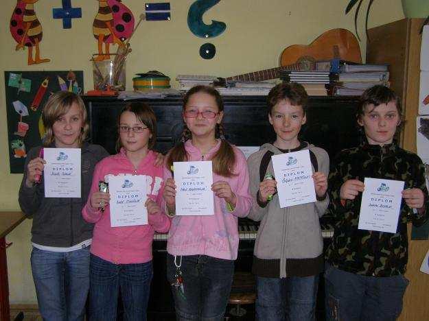 4. a 7. březen 2009: Vystoupení sborečku Ve středu 4.