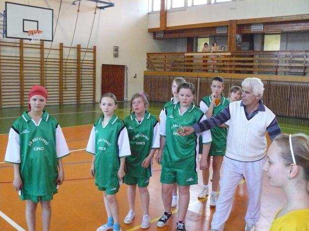 Naši reprezentanti ani reprezentantky se neztratili, po dvou prohrách a dvou výhrách obsadili shodně velmi dobré třetí místo.