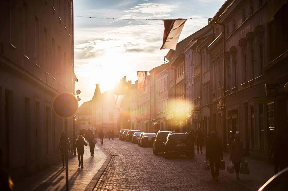 STRUKTURA ZÁVĚREČNÉ ZPRÁVY 1. ZÁKLADNÍ INFORMACE O FESTIVALU CHARAKTERISTIKA FESTIVALU PARTNEŘI 22. MFDF JI.HLAVA 2. ZÁVĚREČNÁ TISKOVÁ ZPRÁVA STATISTICKÉ ÚDAJE MFDF JI.