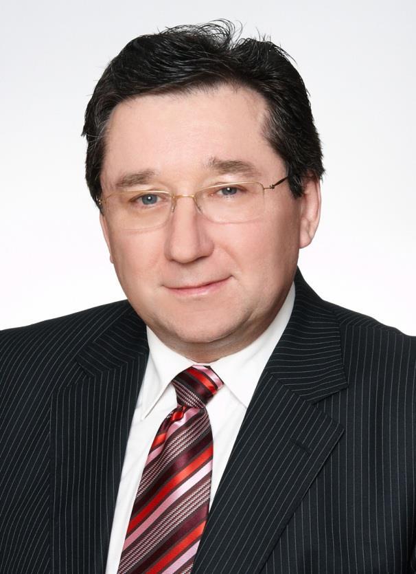 vysokoškolská studia, i snižující se ochotu státu financovat vysoké školství pouze na základě počtu studentů.