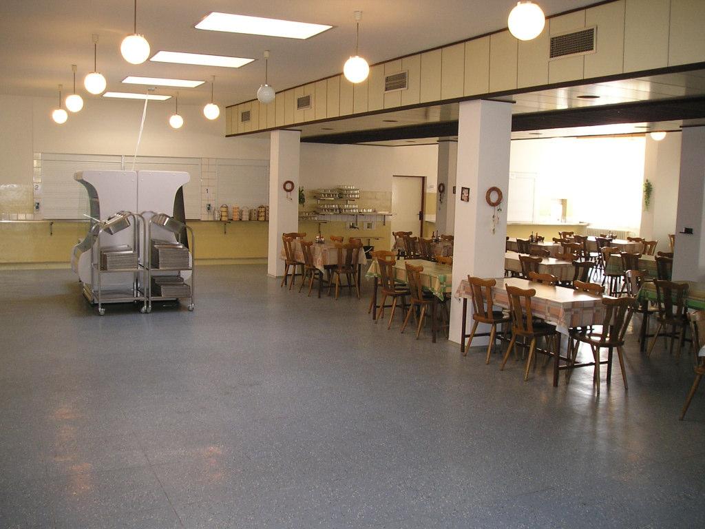 1. Základní údaje o škole Název školy, sídlo, odlouená pracovišt Gymnázium J. A.