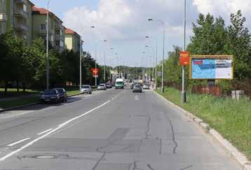 profilu pokračovat v započatém základním přístupu řešení s 1+1 běžným JP a souběžnými vyhrazenými pruhy pro cyklisty, případně s jednou řadou