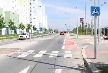 přípustně s nahrazením vyhrazeného pruhu pro cyklisty ochranným v některých úsecích zajištění souběžné možnosti jízdy na kole v rámci