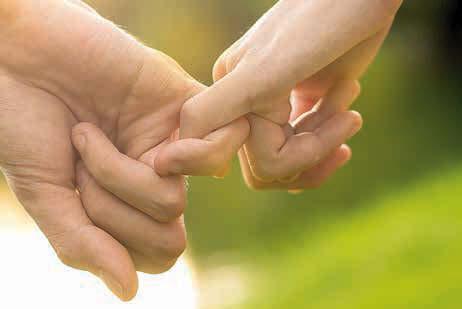 Rozvodů stále přibývá, páry se nechtějí brát z různých obav a možná i nedůvěry k partnerovi, čím dál více dětí se rodí mimo manželství.
