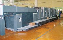 Produkty Heidelberg Speedmaster CD 102 model DRUPA 2004 Nebývá příliš zvykem, abychom mohli sledovat instalace nových strojů připravených pro veletrh ještě před jeho započetím.