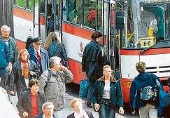 5plus2 DOBRÁ ZPRÁVA JAROSLAVA ŠAŠKOVÁ VLAŠIM Jedinečnou příležitost zažít advent a vánoční svátkytak, jak je prožívali naše prababičky apradědečkové se svými blízkými, nabízí před koncem letošního