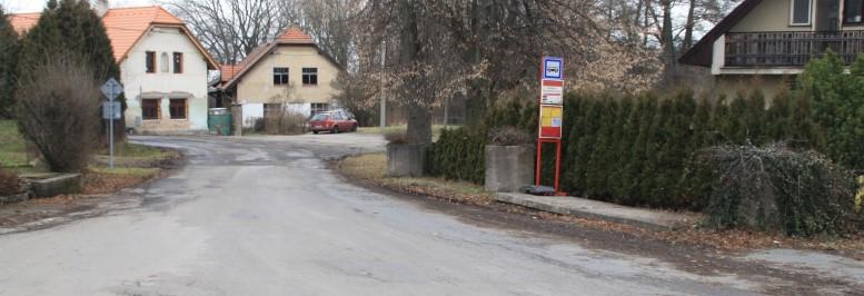formu a řešení z hlediska infrastruktury - na silnici II/107 (zast.