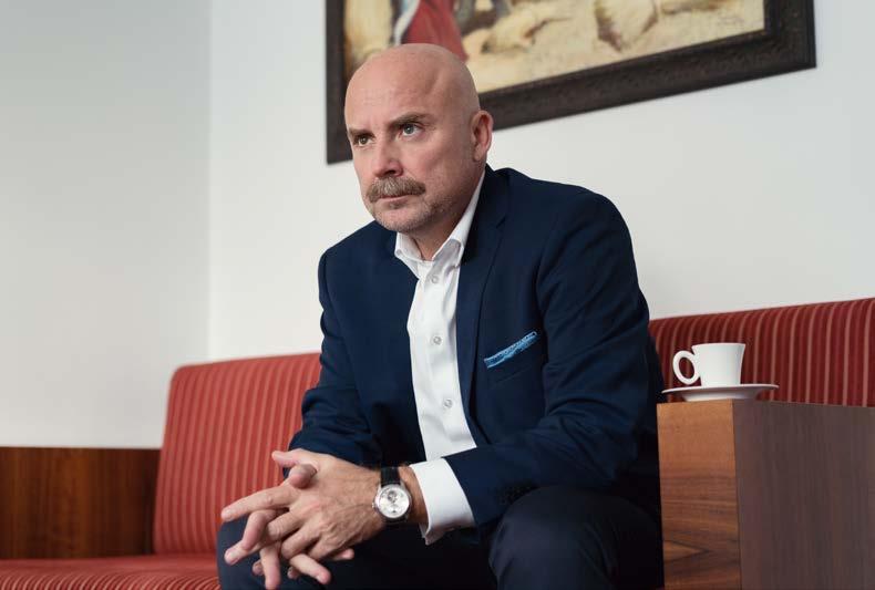 6 BULLETIN 2019: BILANCE A VIZE Přelom roku je vhodným impulsem pro zamyšlení nad právě uplynulými 365 dny, k tvorbě vizí a formulaci strategických plánů do budoucnosti.