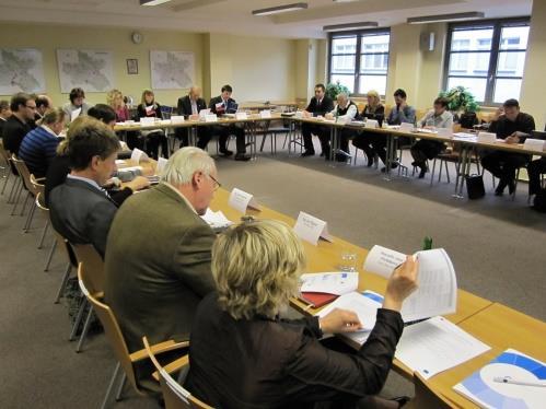 RSK KHK + pracovní skupiny PS Obce a města PS Venkov PS Vzdělávání PS Sociální oblast PS Zdravotnictví PS Doprava PS Životní prostředí PS Inovace PS Cestovní ruch PS Zaměstnanost Jednání v KHK: Září